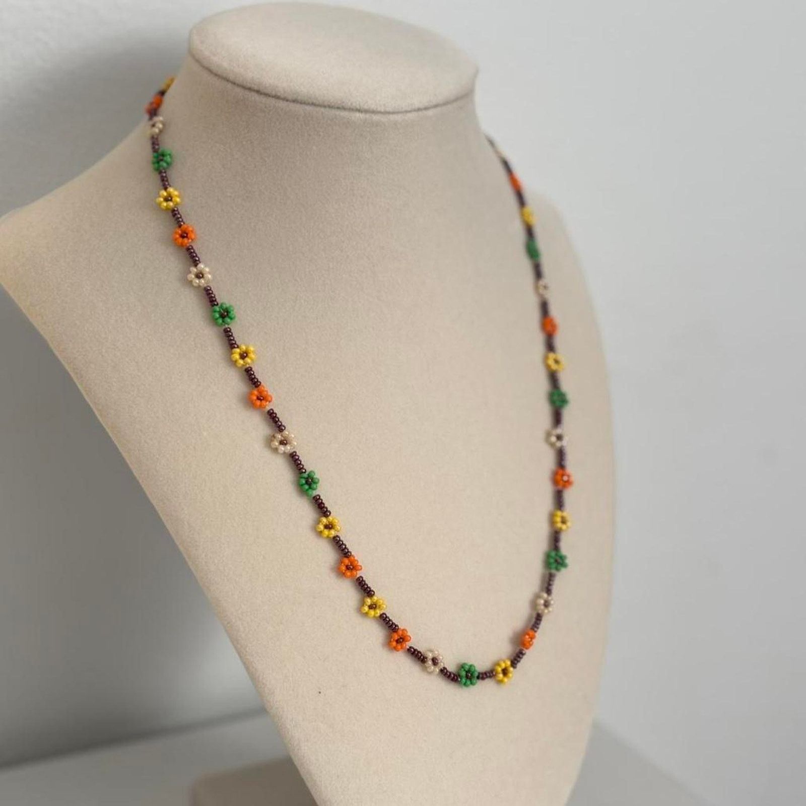 Other Multicoloured Beaded Flower Necklace Handmade Floral Size ONE SIZE - 2 Thumbnail