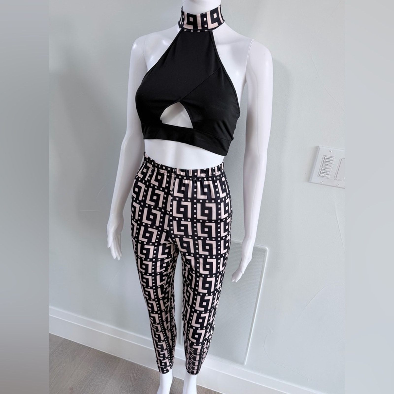 Other New Y2K Stylish Black and White Patterned Matching set S Size 25" / US 0 / IT 36 - 7 Thumbnail