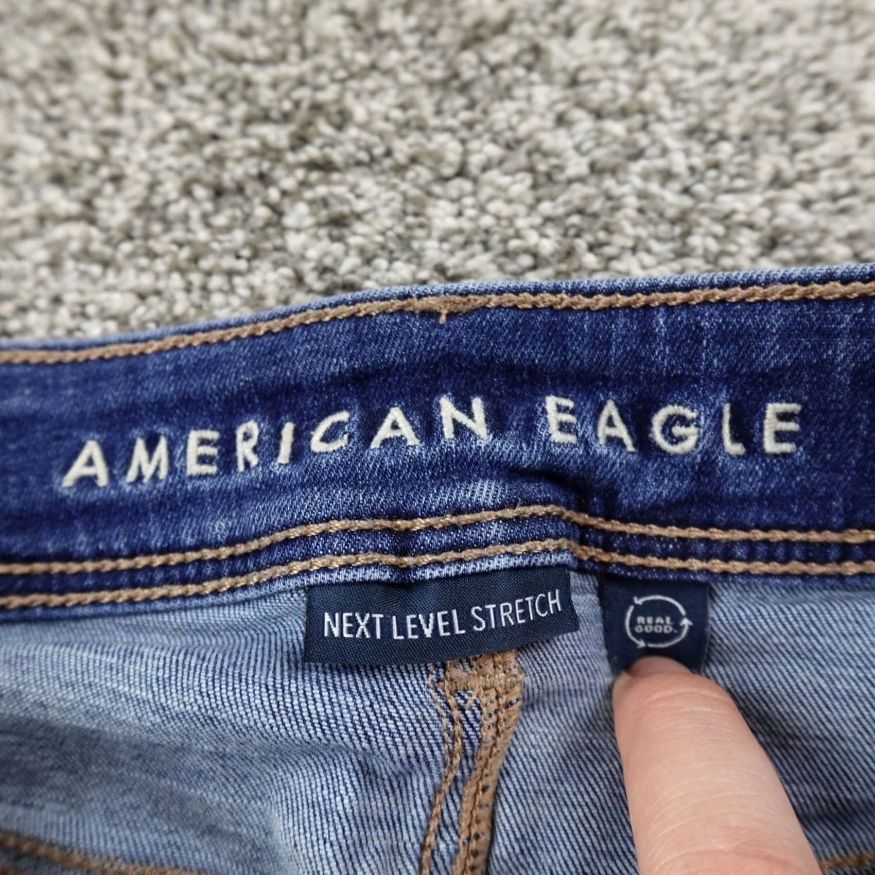 American Eagle Outfitters American Eagle Jeans Womens 6 Dark Blue Denim Kick Boot Low Rise Stretch Pants Size 28" / US 6 / IT 42 - 6 Thumbnail