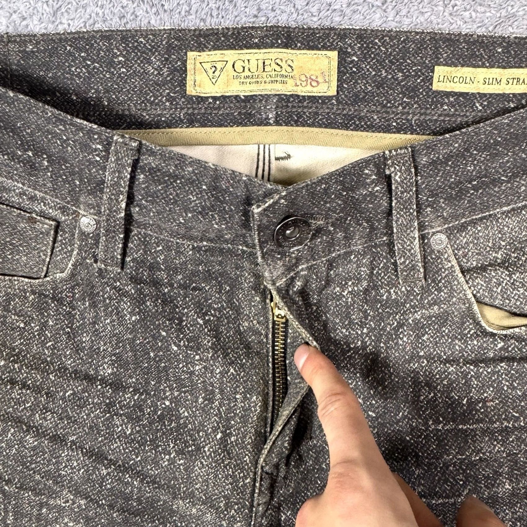 Guess GUESS Jeans Mens 33 Brown Lincoln Men 33x33 Slim Straight Whisker Snakeskin Wash Grunge Size US 33 - 6 Thumbnail