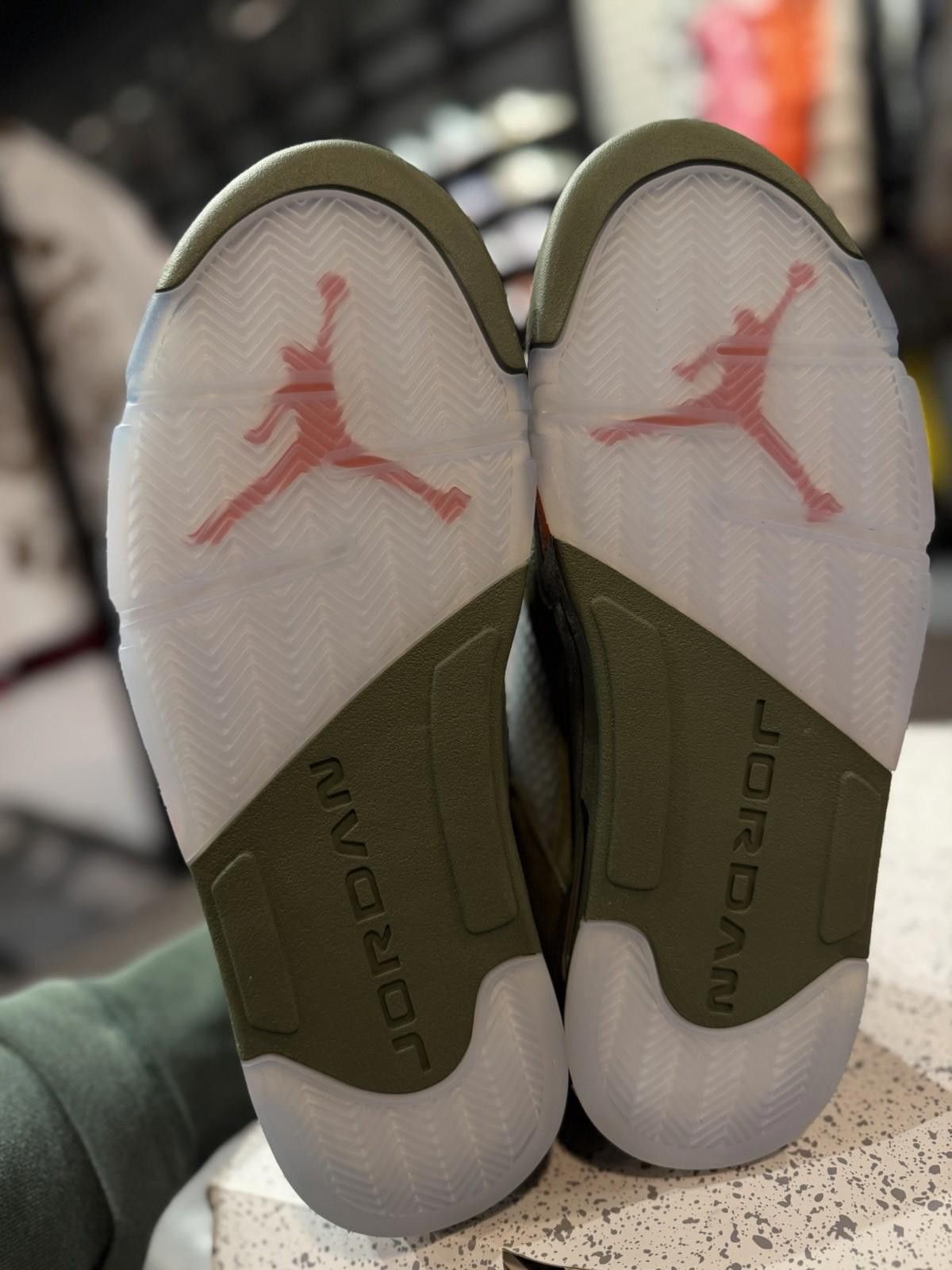 Jordan Brand Air Jordan 5 Retro Olive 2024 DD0587-308 | Men’s Size 12 Size US 12 / EU 45 - 11 Thumbnail