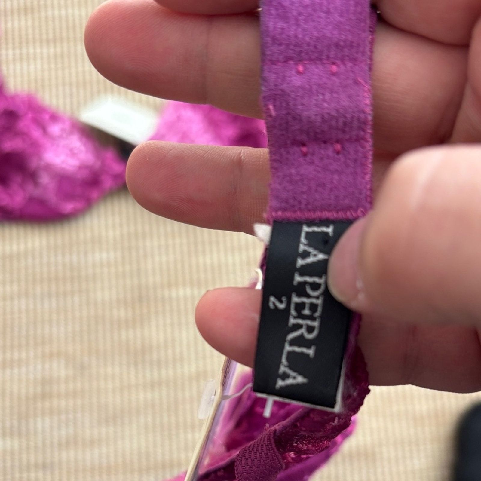 La Perla NWT La Perla Fuchsia Lace Bra 34B Size ONE SIZE - 3 Thumbnail