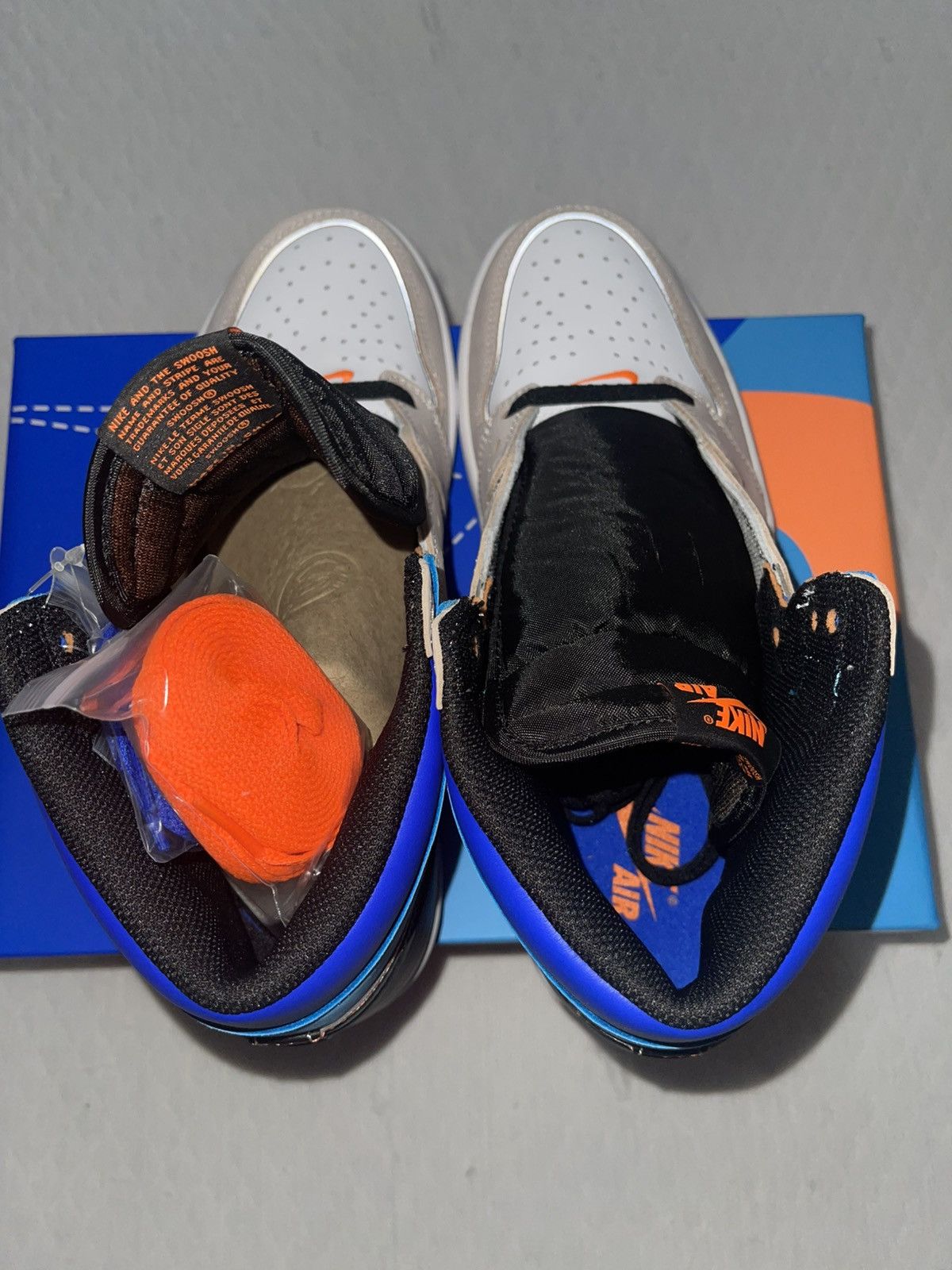 Jordan Brand Air Jordan 1 Retro High OG Prototype DS Size US 10.5 / EU 43-44 - 4 Thumbnail
