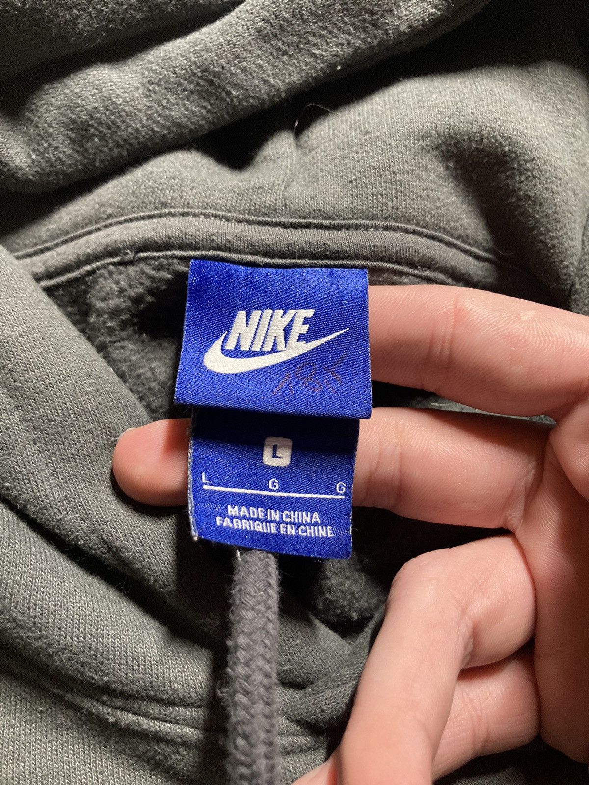 Nike × Vintage ⛩️nike hoodie custom fleece vintage y2k center big logo Size US L / EU 52-54 / 3 - 6 Thumbnail