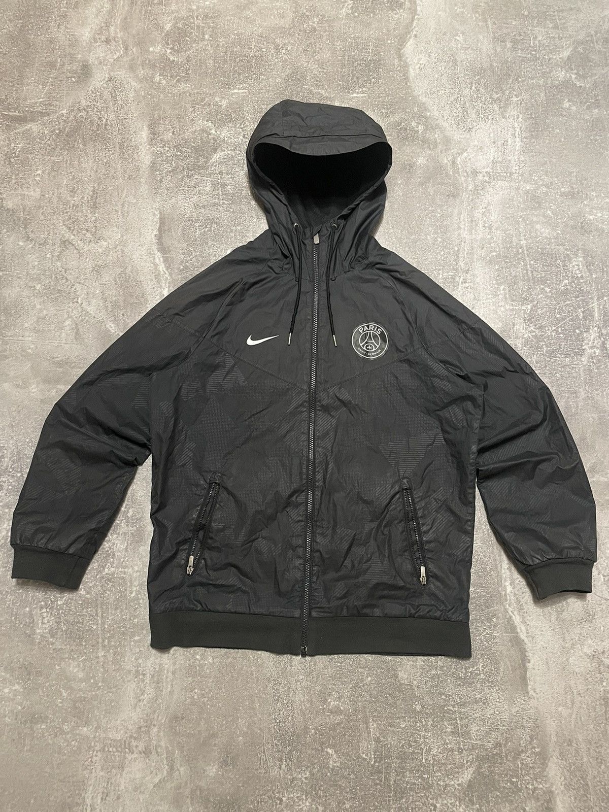 Nike Vintage Nike PSG Track Jacket Size US S / EU 44-46 / 1 - 1 Thumbnail