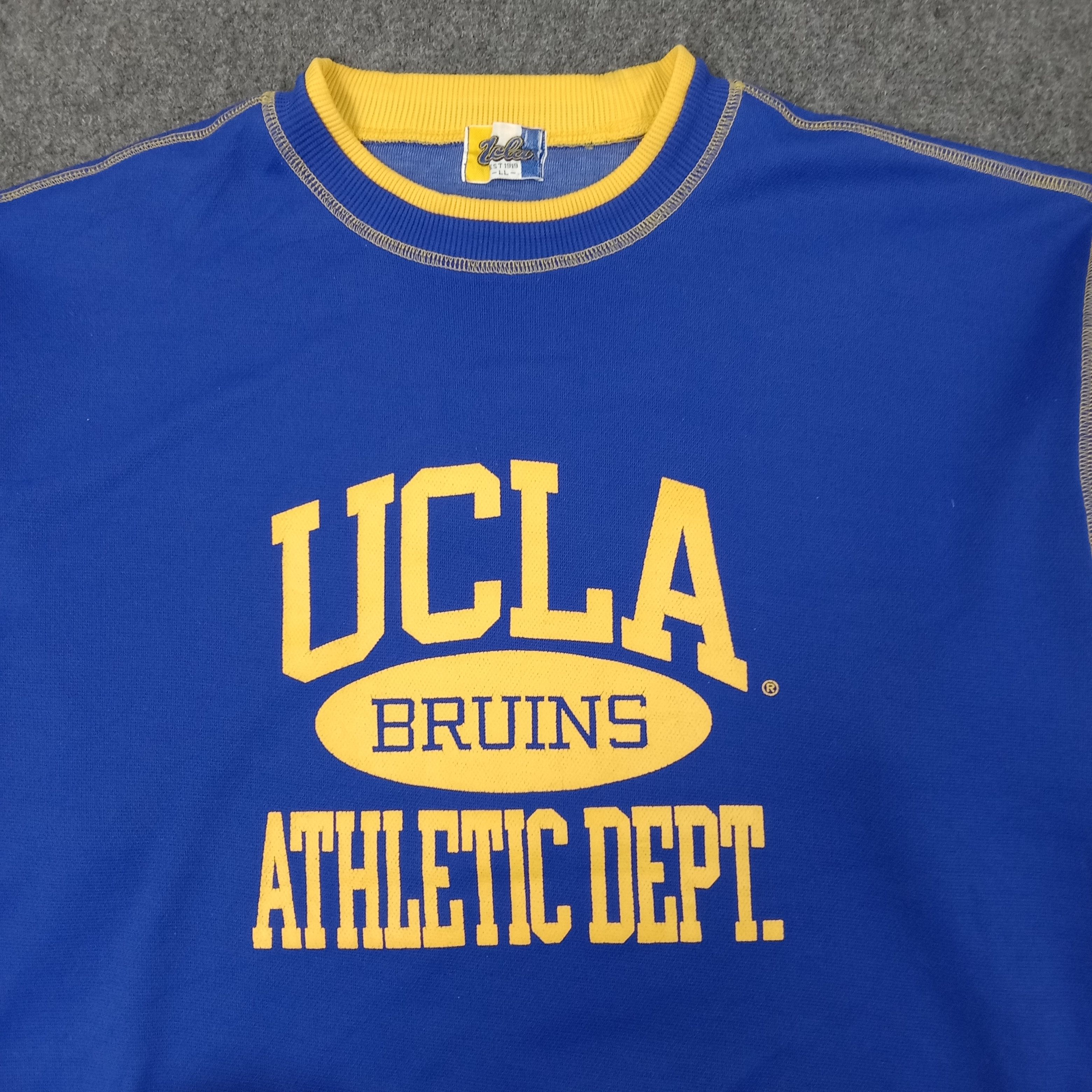 Vintage Ucla Bruins American University Sport Sweatshirt C238N9 Size US L / EU 52-54 / 3 - 2 Thumbnail