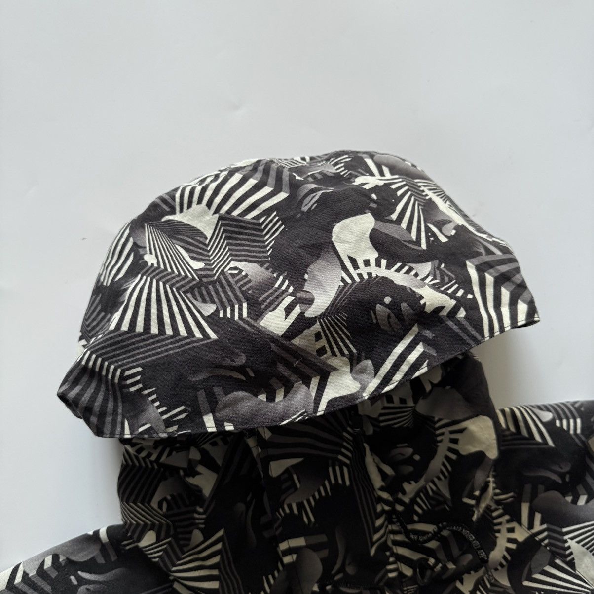 Bape BAPE Dazzle Camo Snowboard Jacket Rare Monochromatic Pattern Size US M / EU 48-50 / 2 - 6 Thumbnail
