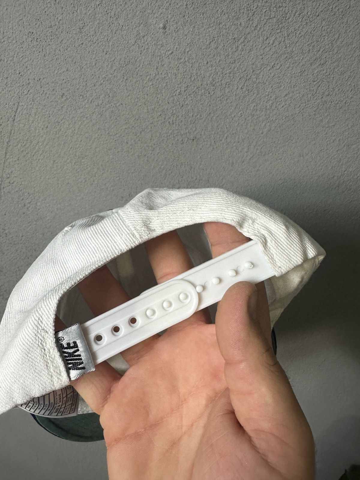 Nike × Vintage Nike vintage White Cap Size ONE SIZE - 3 Thumbnail