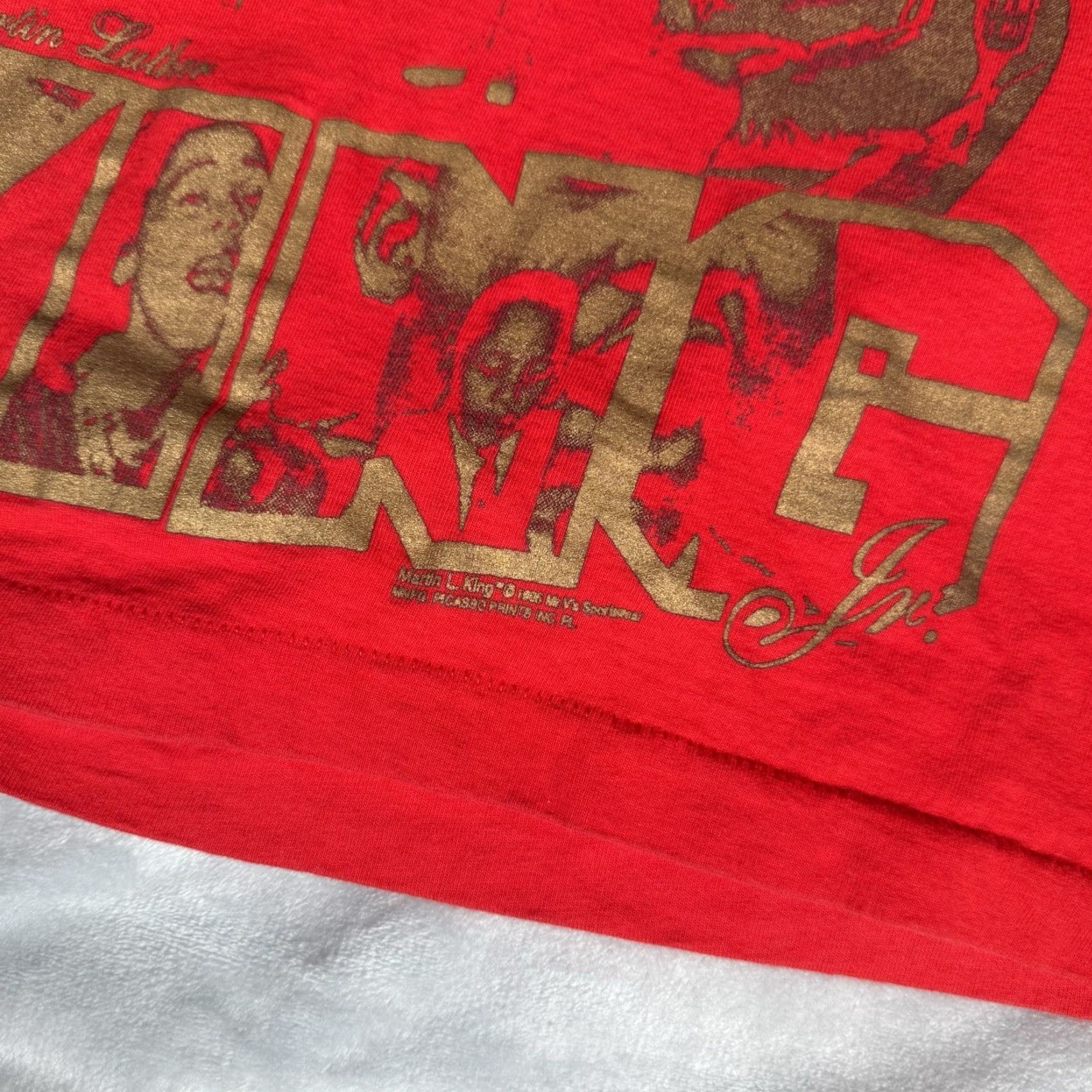 Vintage VINTAGE MLK T Shirt Mens L Slim Fit Red 1990s 90s Graphic Print Crew Neck Short Sleeve USA Made Mens Shirts Size US L / EU 52-54 / 3 - 2 Thumbnail