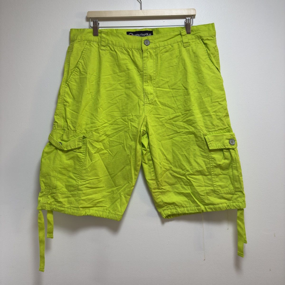 Southpole × Vintage Vintage Y2K Southpole Neon Cargo Shorts Rare Size US 36 / EU 52 - 1 Thumbnail