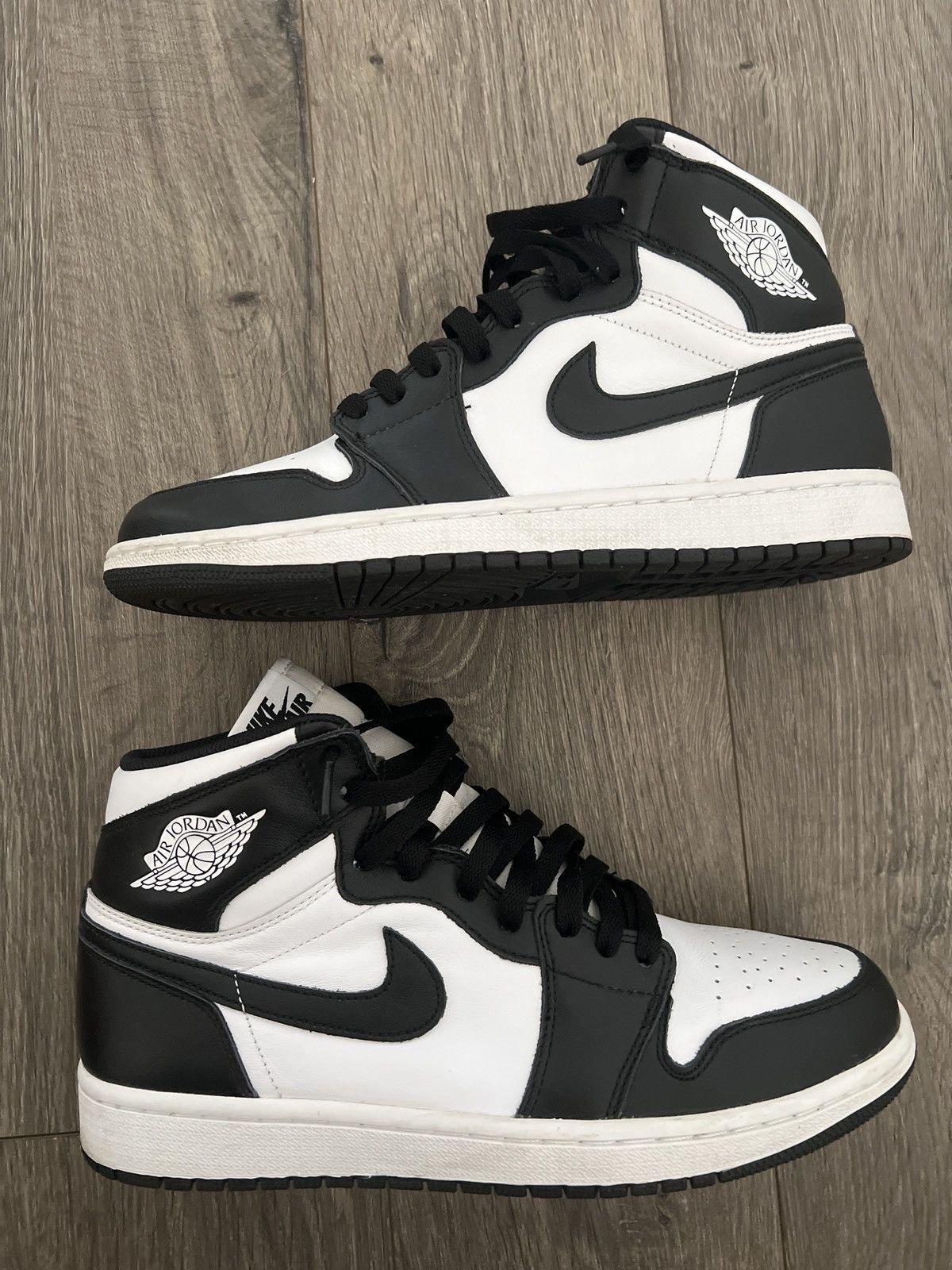 Jordan Brand × Nike Jordan 1 OG 2014 Size US 9.5 / EU 42-43 - 2 Thumbnail