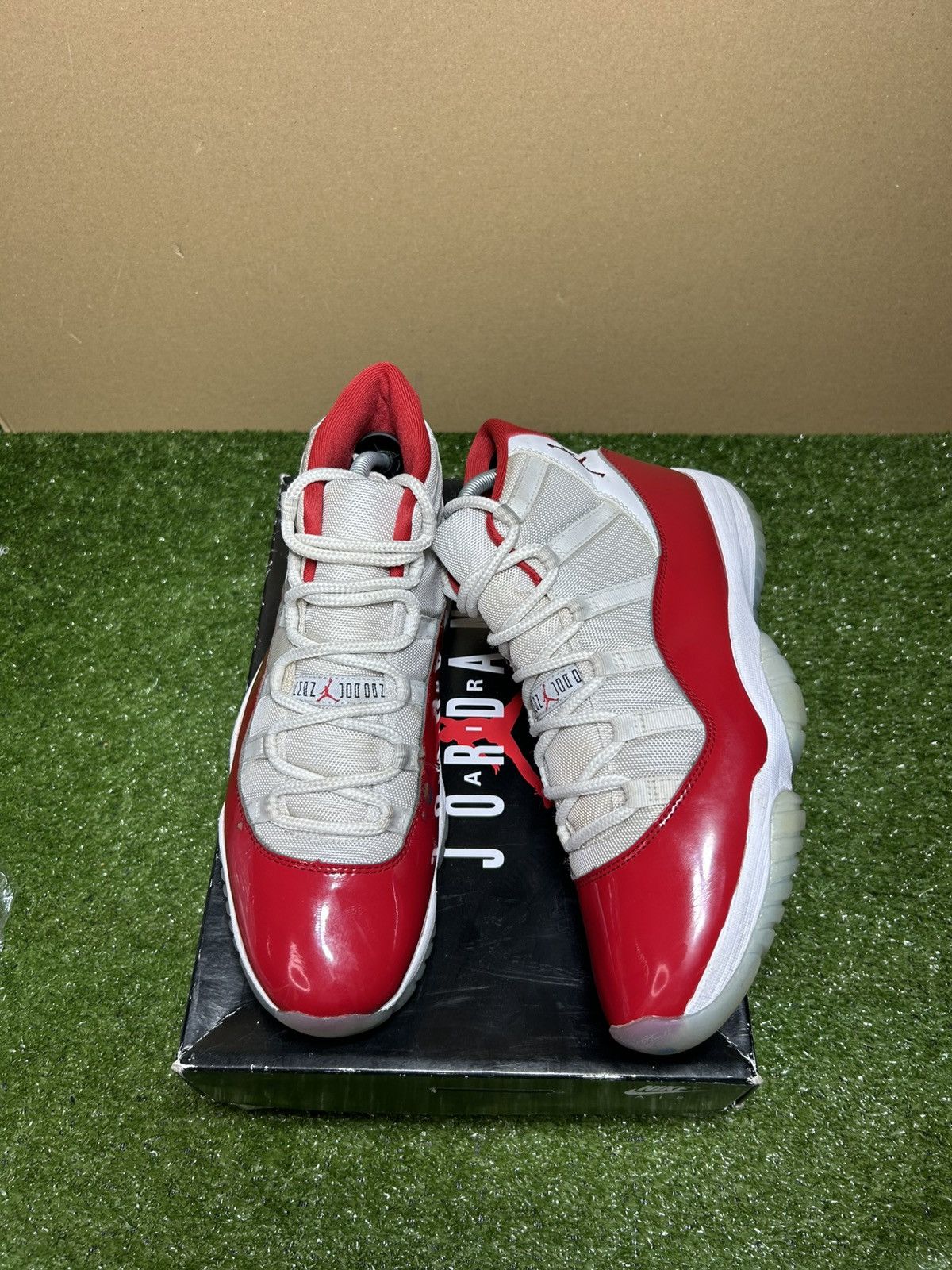 Jordan Brand Jordan 11 cherry Size US 11 / EU 44 - 1 Thumbnail