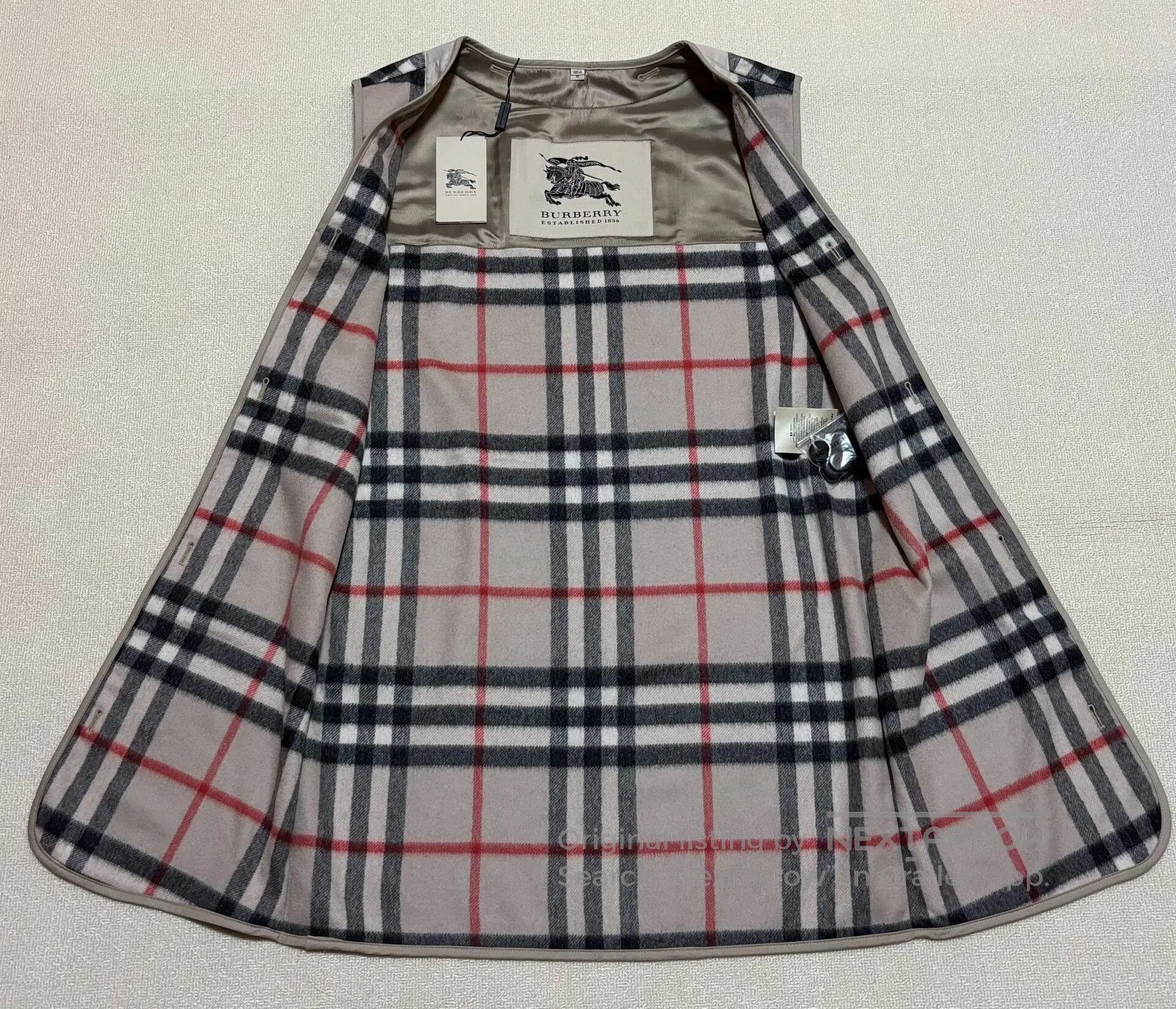 Burberry Burberry Wool Cashmere Inner Liner. Size US M / EU 48-50 / 2 - 1 Thumbnail