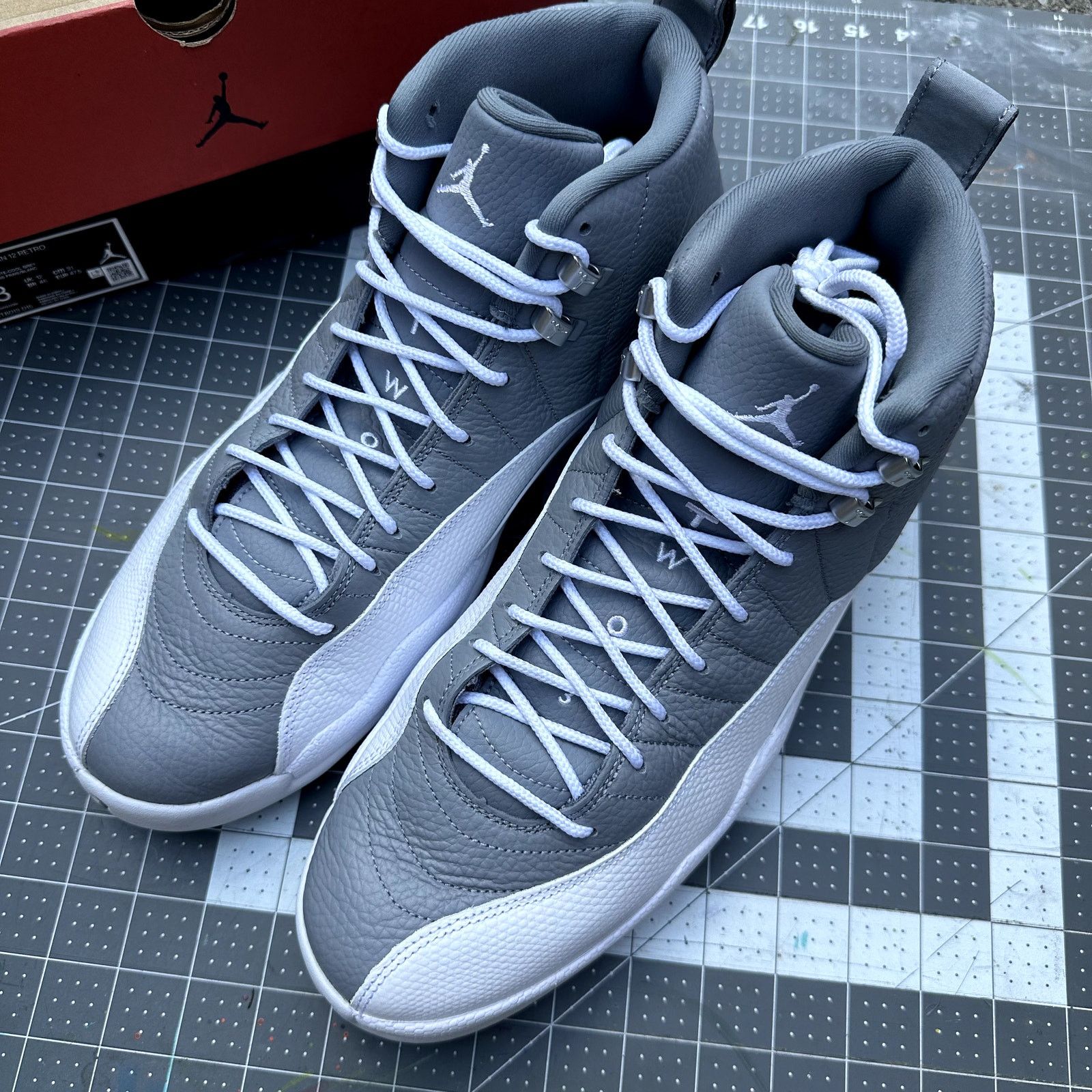 Jordan Brand Jordan 12 'Stealth' Size US 13 / EU 46 - 3 Thumbnail
