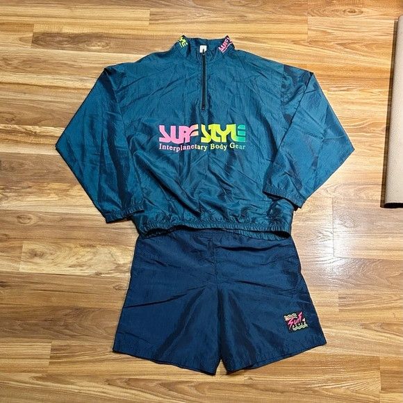 Other Vintage Surf Style Iridescent Nylon Pullover Jacket Shorts Size US L / EU 52-54 / 3 - 1 Thumbnail