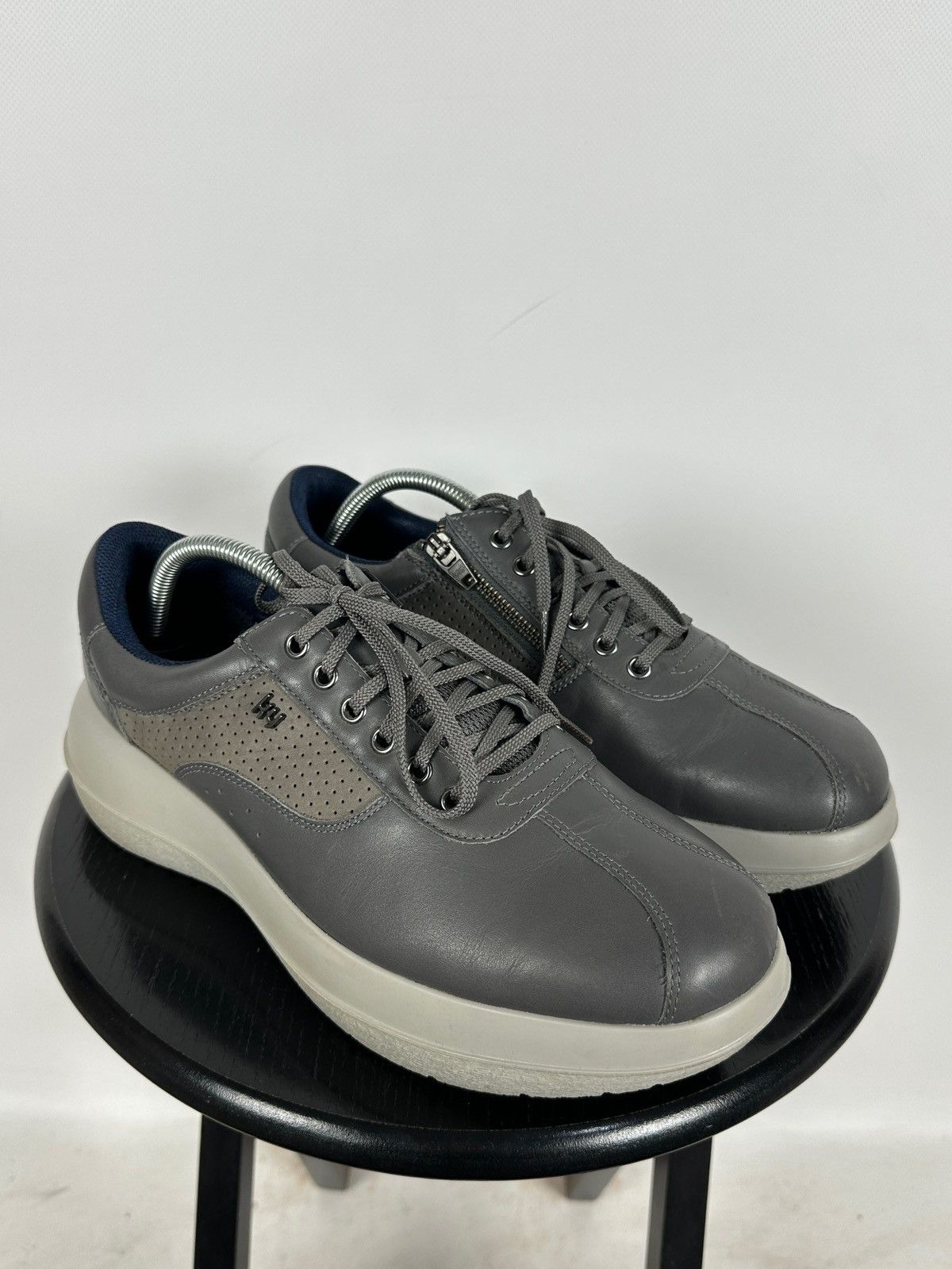 Kybun Kybun Gray Leather Orthopedic Comfort Sneakers Size US 9.5 / EU 42-43 - 8 Thumbnail