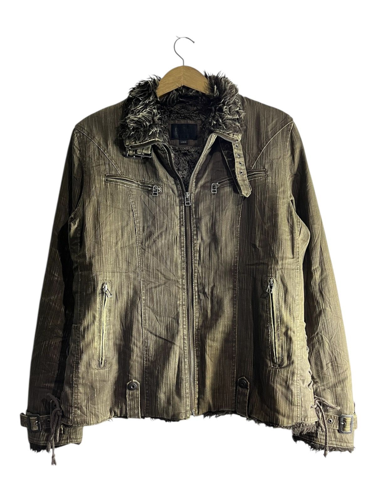 Isamu Katayama Backlash Isamu Katayama Backlash Leather Sleeve