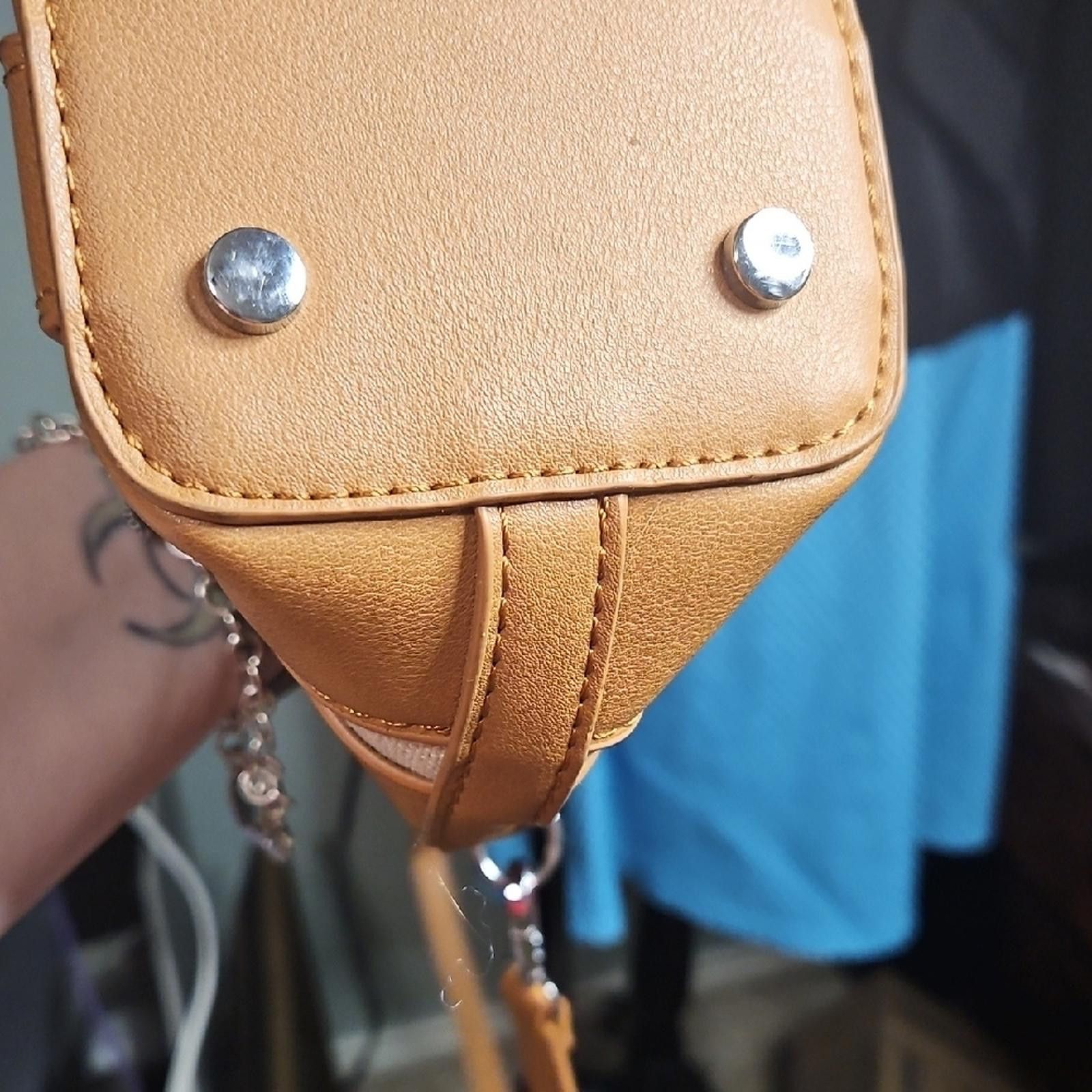 Other Stylish Tan Handbag Size ONE SIZE - 3 Thumbnail