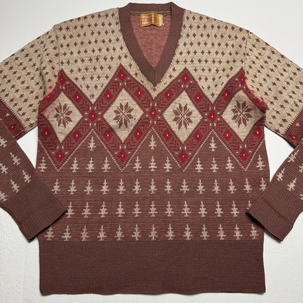 Vintage Vintage Drummond Mills Sportswear Pure Wool V-Neck Sweater Size US XS / EU 42 / 0 - 1 Thumbnail