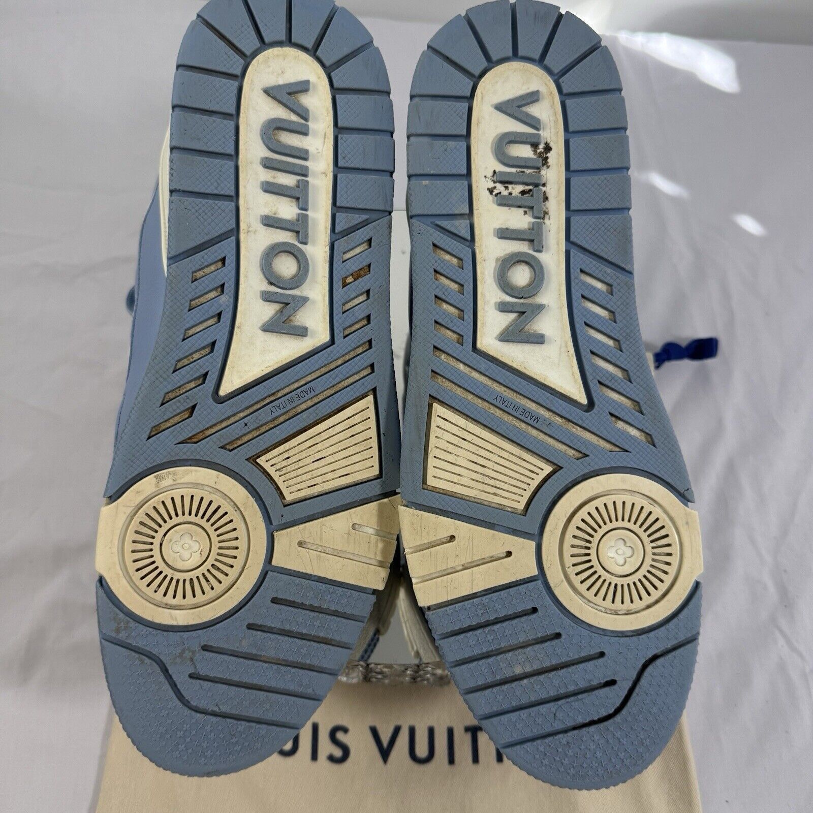Louis Vuitton Louis Vuitton LV Trainer Sneakers Baby Blue Size 9 US Size US 9 / EU 42 - 10 Thumbnail