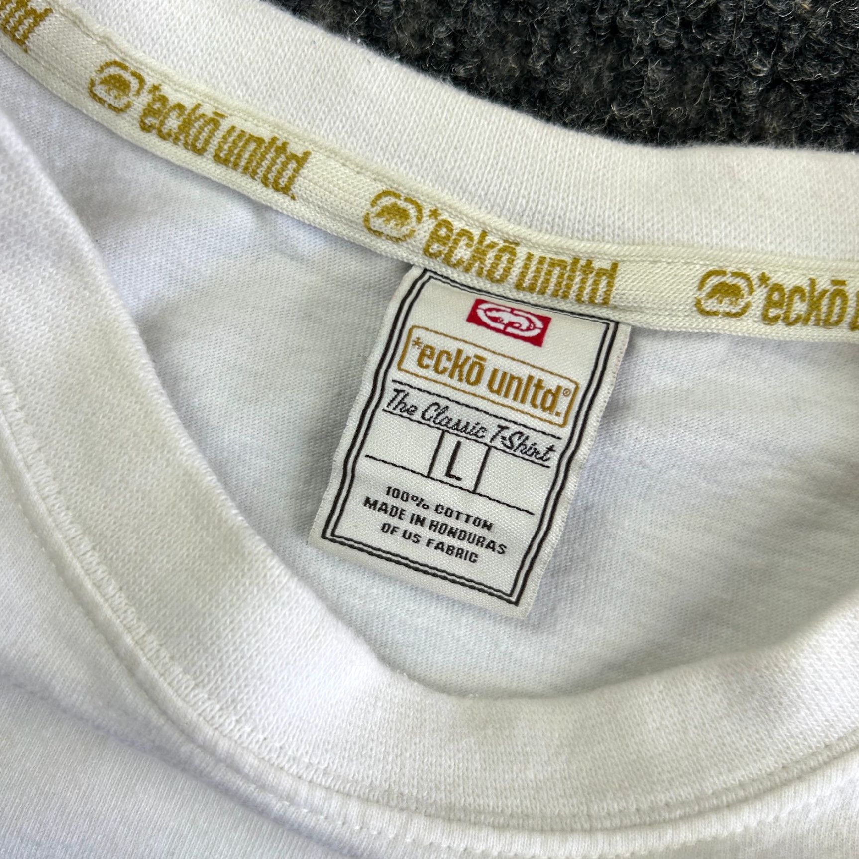 Ecko Unltd. VINTAGE Ecko Unltd. Shirt L White Graphic Sleeve Long Sleeve Crew Neck Mens 90s Hip Hop Streetwear Size US L / EU 52-54 / 3 - 3 Thumbnail