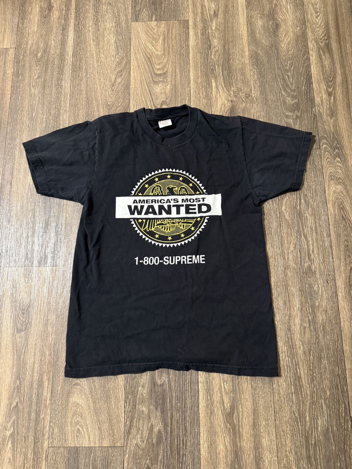 surpreme fw14 “america’s most wanted” tee