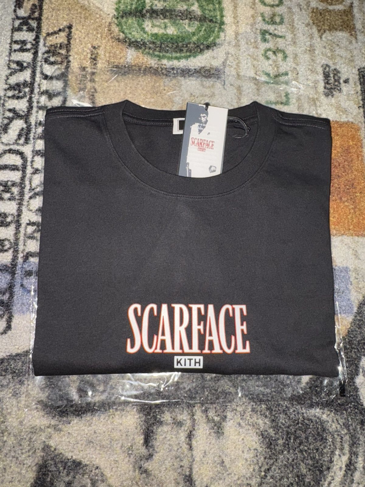 Kith Kith Scarface Tony Montana Long Sleeve Pocket Tee Size US M / EU 48-50 / 2 - 1 Thumbnail