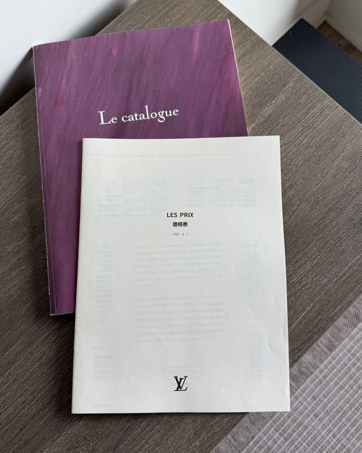 Louis Vuitton Louis Vuitton 1996 Le Catalogue Book Size ONE SIZE - 2 Thumbnail