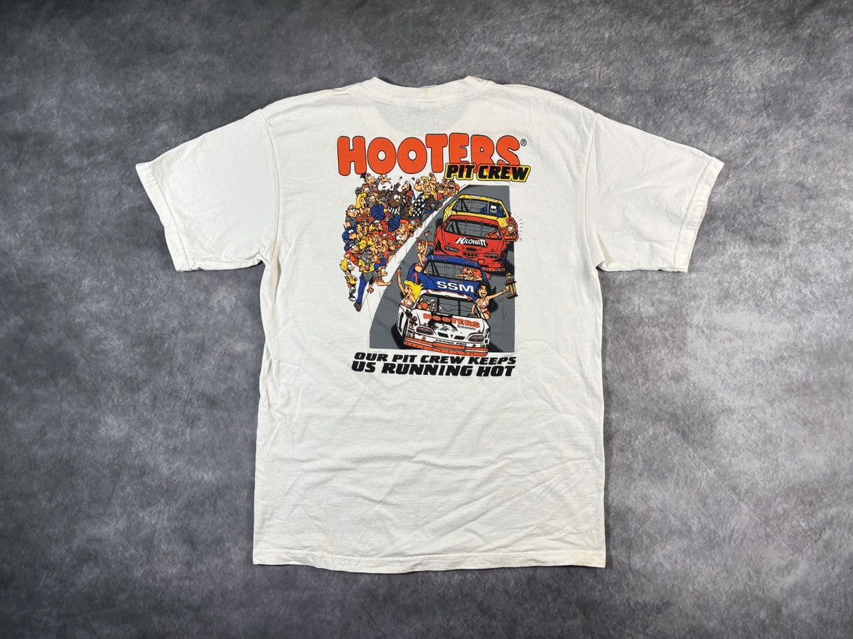 Vintage SIGNED Vintage Hooters Tee Autographed Racing Pit Crew ALP Size US L / EU 52-54 / 3 - 12 Thumbnail