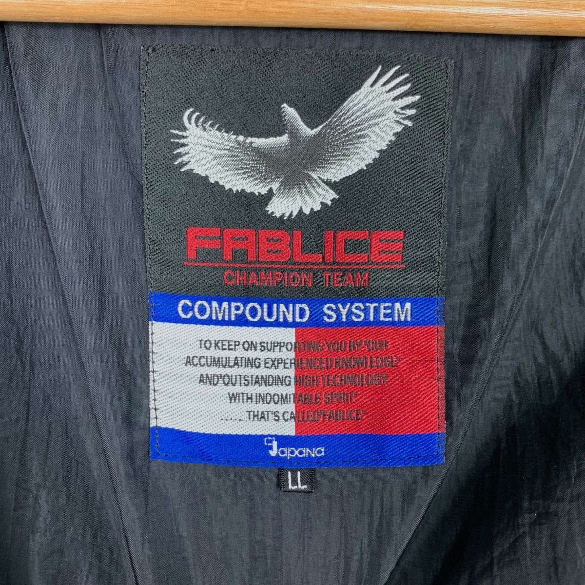 Vintage 90's FABLICE Champion Team Multi Pocket Jacket #0262-C12 Size US L / EU 52-54 / 3 - 17 Thumbnail