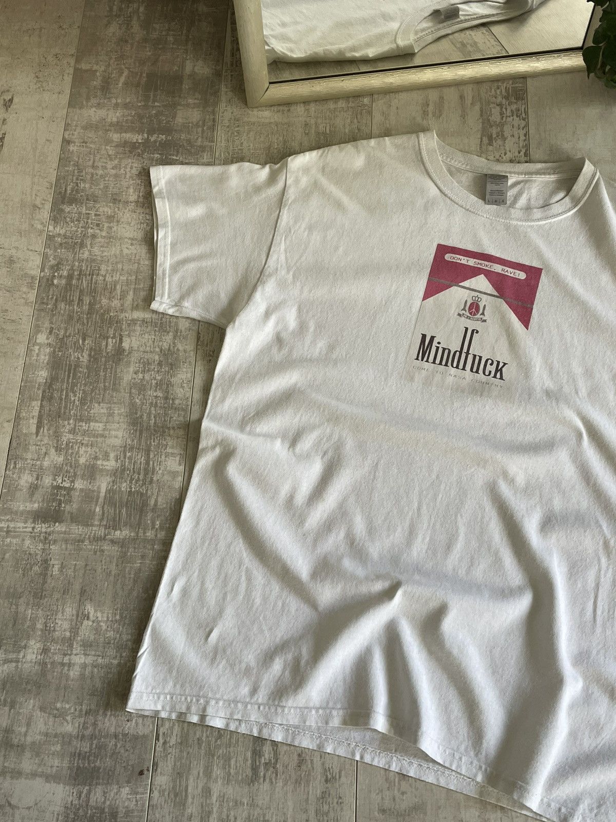 Vintage Crazy T-Shirt Mindfuck Don’t Smoke. 🚭 Rave Y2K Opium RARE Size US M / EU 48-50 / 2 - 2 Thumbnail