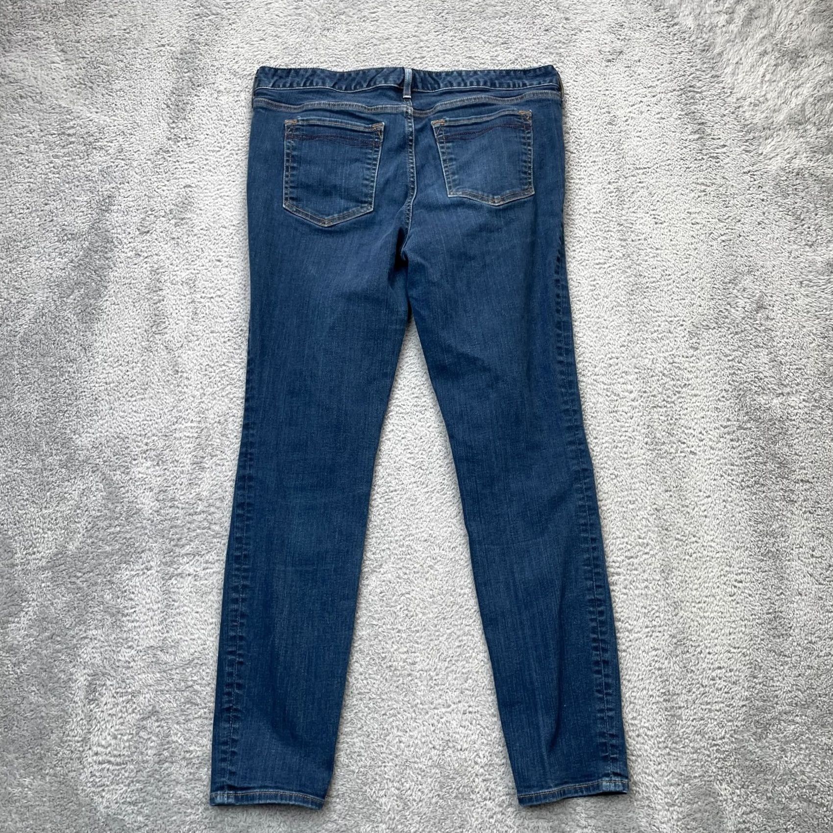 Eddie Bauer Eddie Bauer Jeans Womens 12 Blue Slightly Curvy Fit Skinny Leg Denim Cotton Logo 5-Pocket Design Size 34" / US 12 / IT 48 - 2 Thumbnail