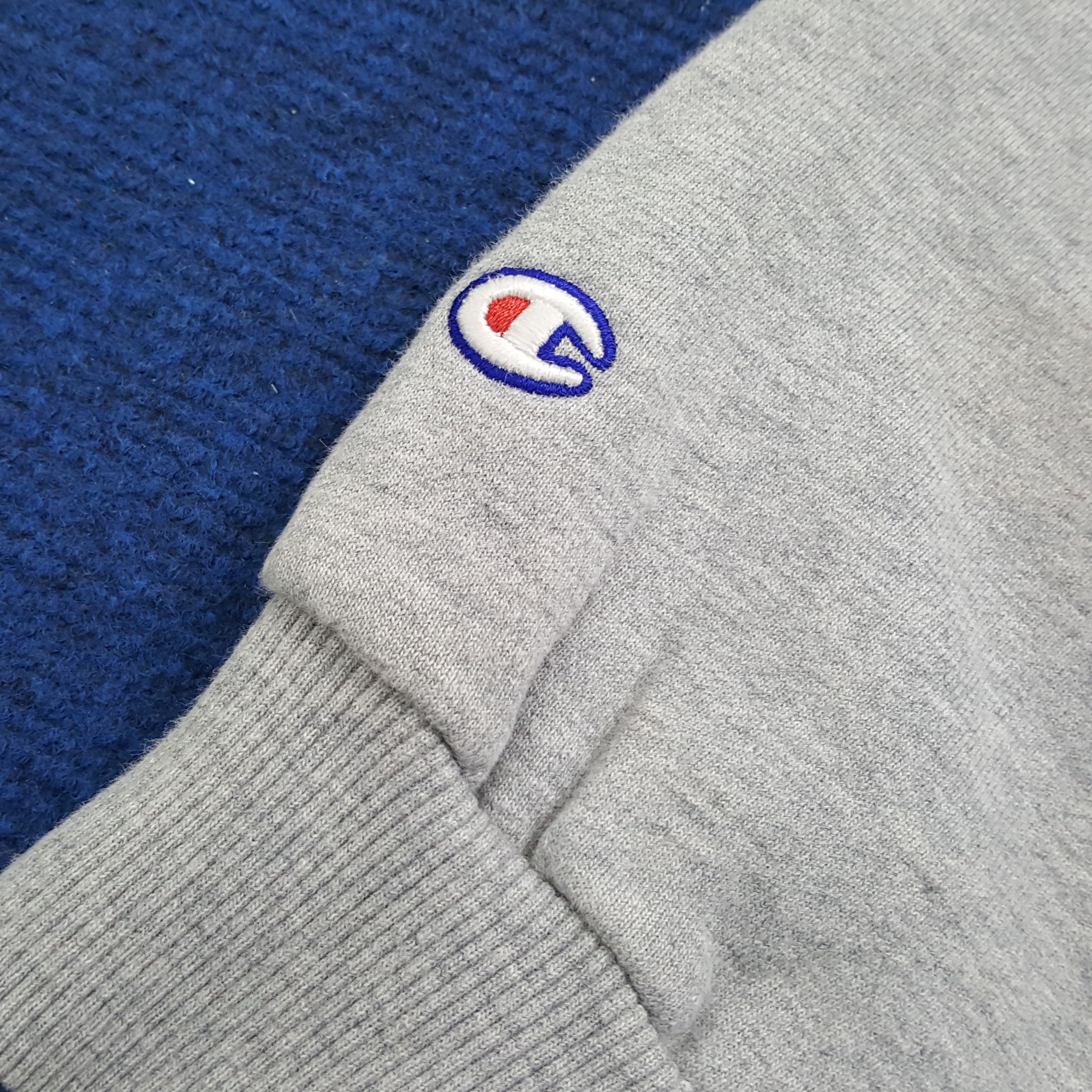 Champion × Vintage Vintage Champion Embroidered Logo Plain Hoodies Size US XXL / EU 58 / 5 - 7 Thumbnail