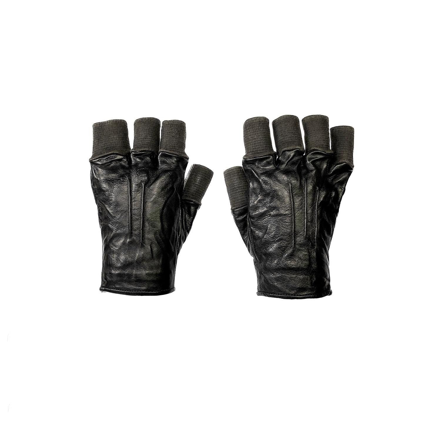 キャロルクリスチャンポエル　手袋 O.DYED DISPARATE FINGERCUFF GLOVES / CAROL CHRISTIAN POELL