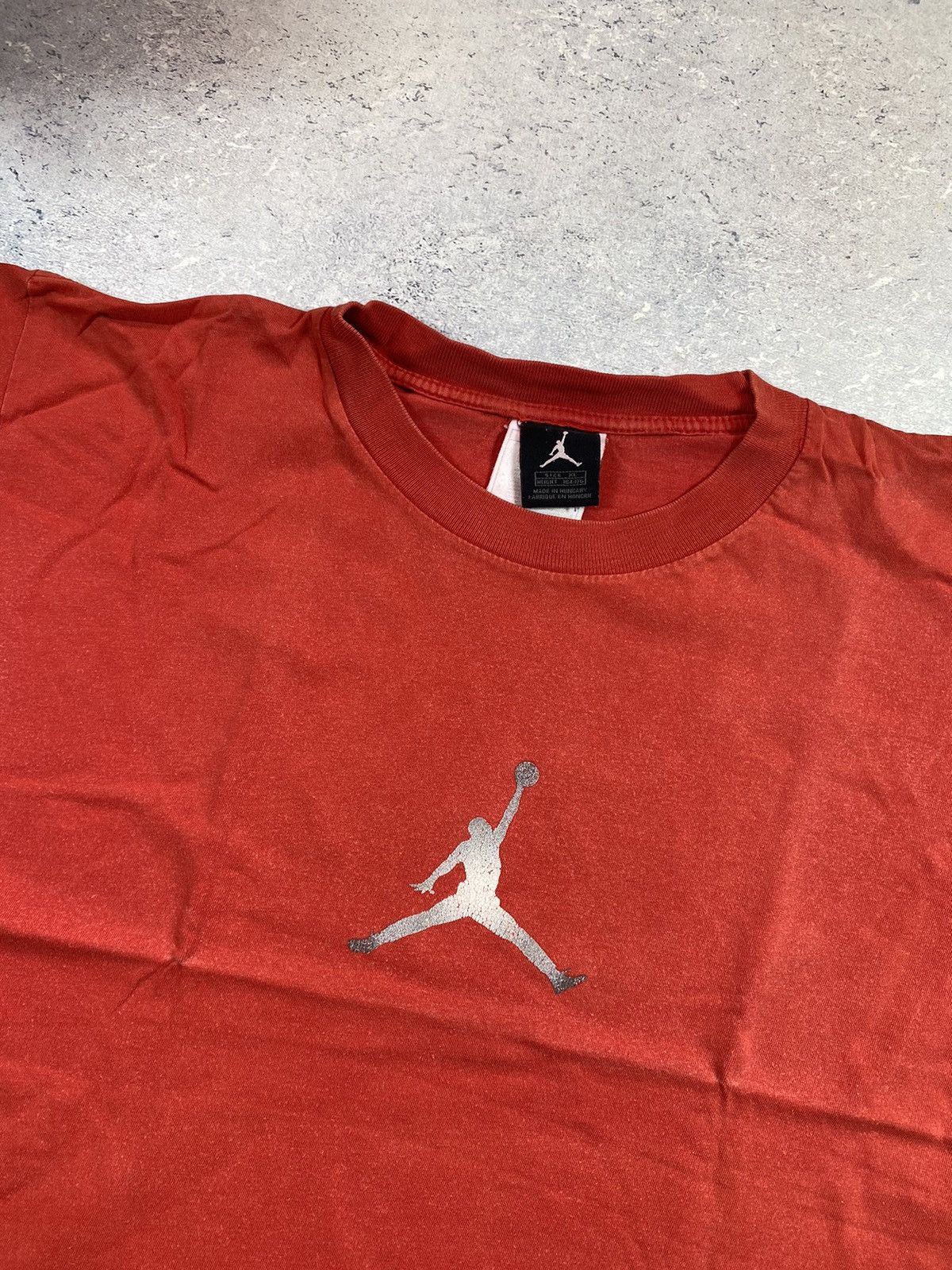 Jordan Brand × Nike × Vintage Vintage Jordan Brand Men’s Red T-Shirt With Big Logo Size US XL / EU 56 / 4 - 3 Thumbnail