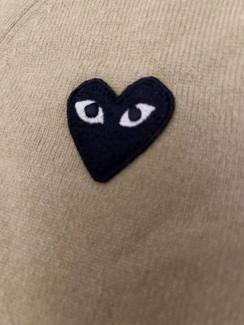 Comme des Garcons Comme Des Garcons Black heart wool sweater 2504-Nextarrow Size US L / EU 52-54 / 3 - 2 Thumbnail
