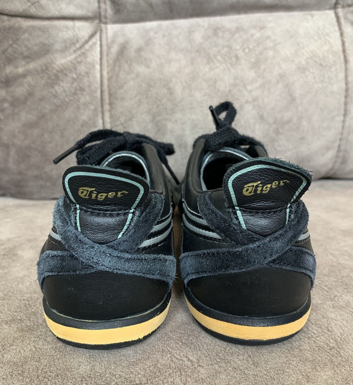 Asics × Onitsuka Tiger Asics Onitsuka Tiger Sneakers Size US 7 / EU 40 - 17 Thumbnail