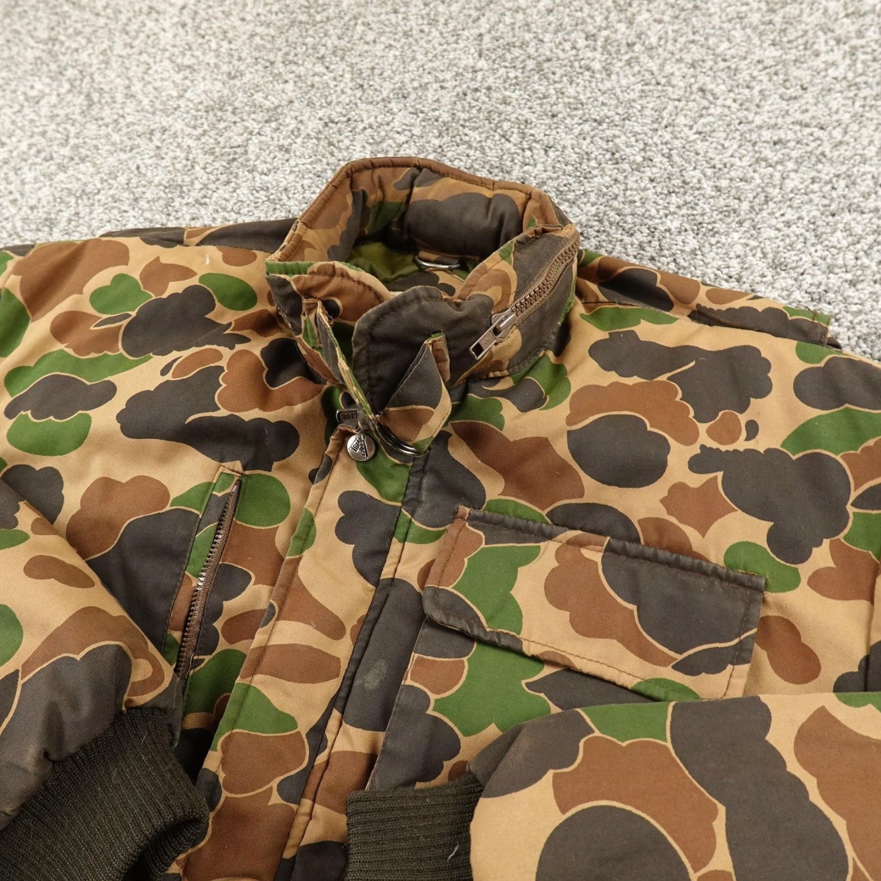 Vintage VINTAGE Trophy Club Jacket Mens L Camouflage Down Puffer Coat Outdoor Hunting Bomber Zip Short Stand-Up Collar Size US L / EU 52-54 / 3 - 2 Thumbnail