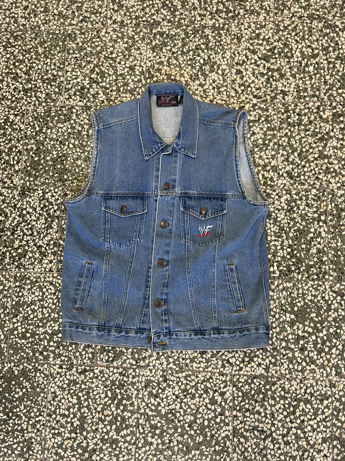 WWF Vntage Stone Cold Steve Austin Jeans vest WWF Attitude 1999 Size US L / EU 52-54 / 3 - 5 Thumbnail