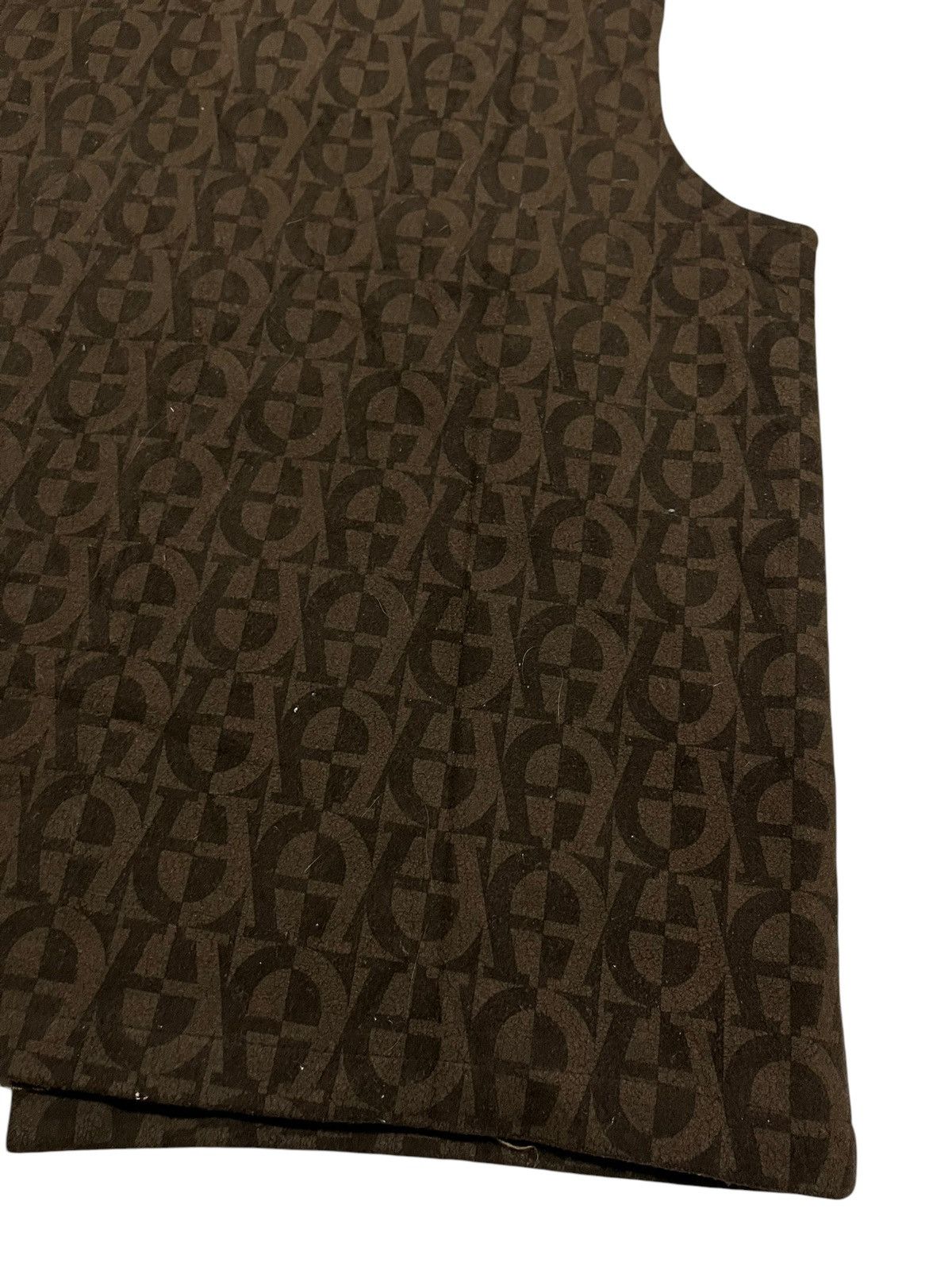 Japanese Brand 🇯🇵 JAPANESE BRAND MONOGRAM DESIGN VEST Size US M / EU 48-50 / 2 - 10 Thumbnail