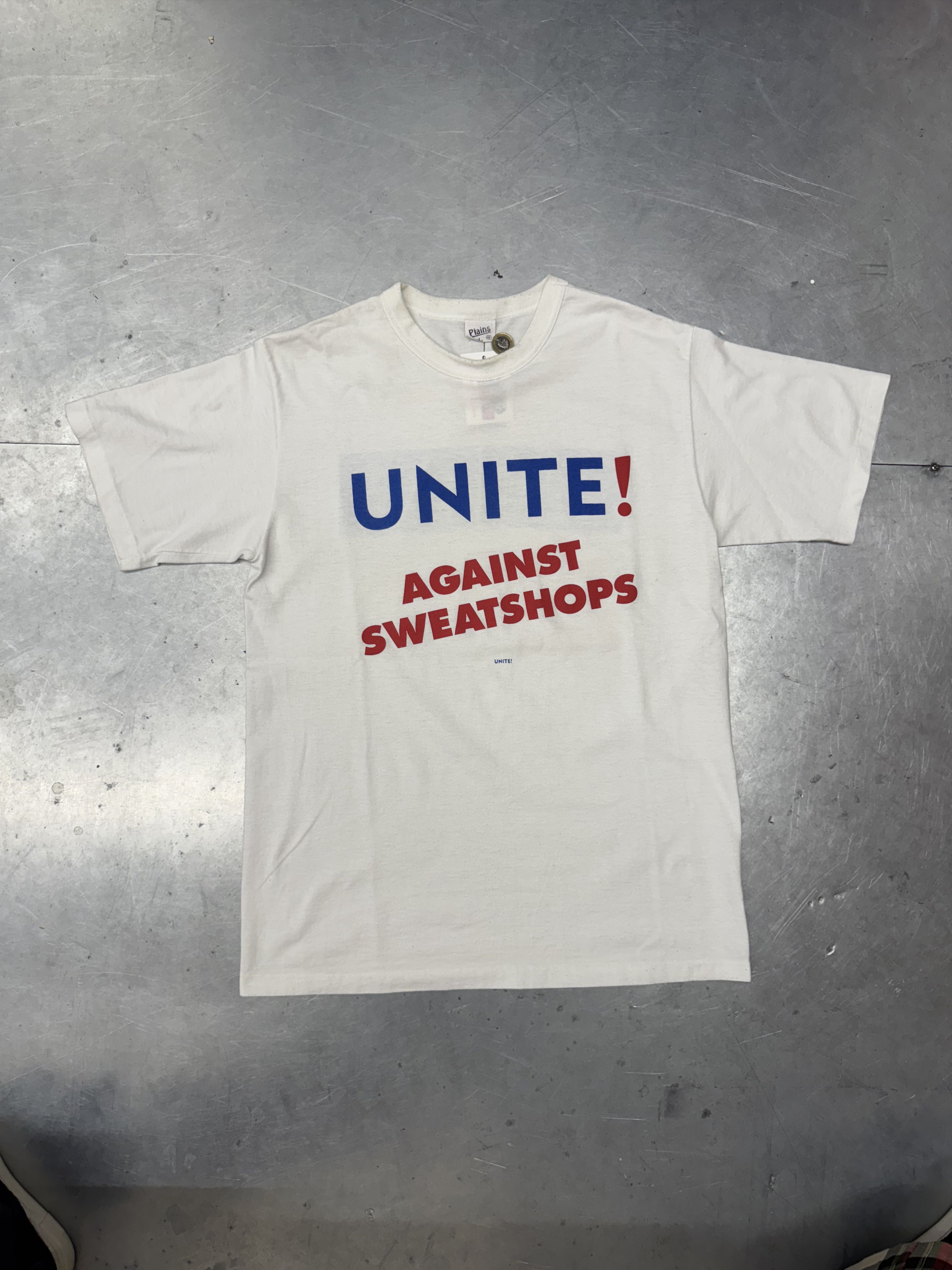 Other Unite! Against Sweatshops Tshirt Size US L / EU 52-54 / 3 - 1 Thumbnail