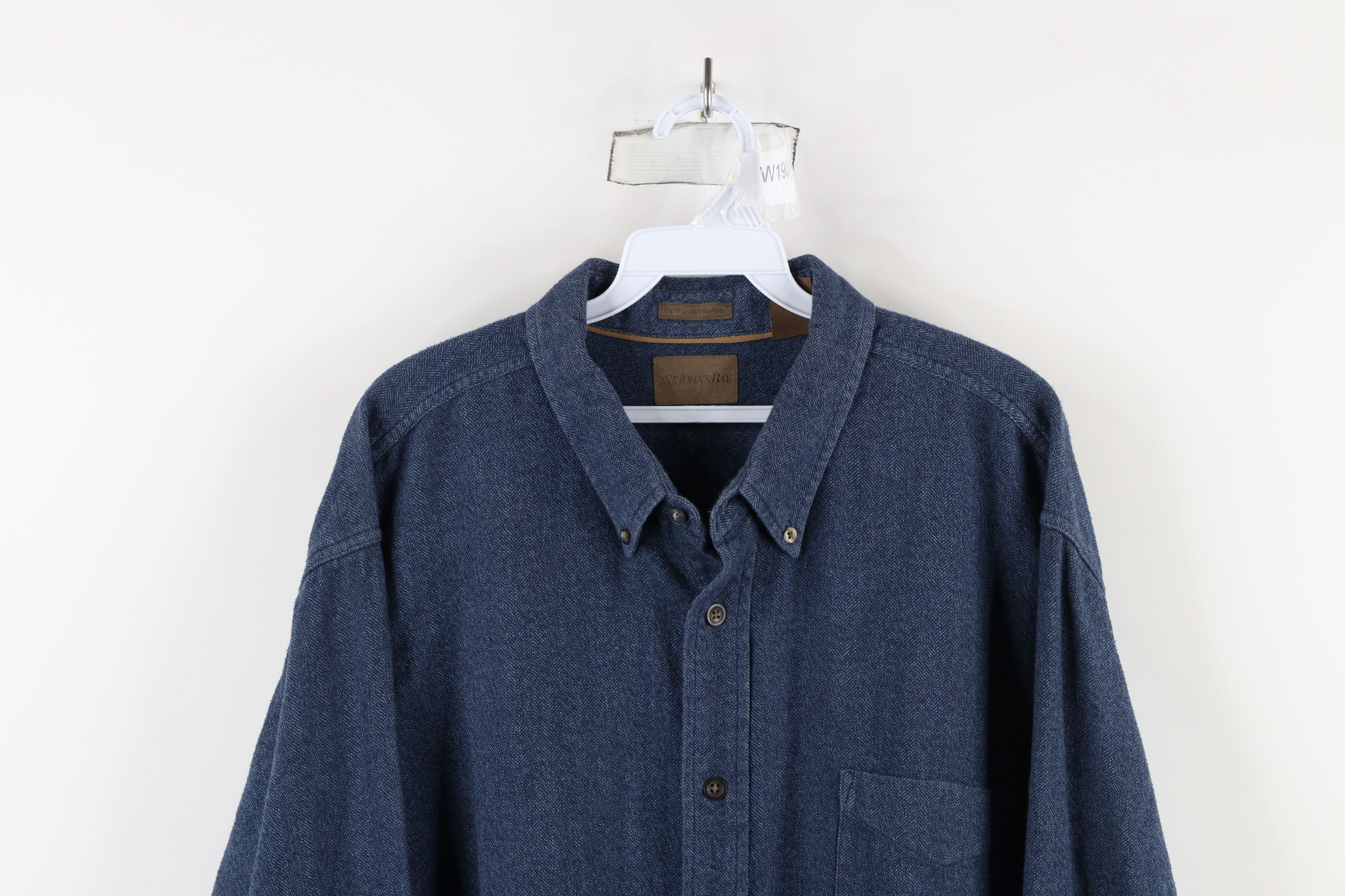 Vintage Vintage 90s Streetwear Flannel Herringbone Button Down Shirt Size US XXL / EU 58 / 5 - 2 Thumbnail