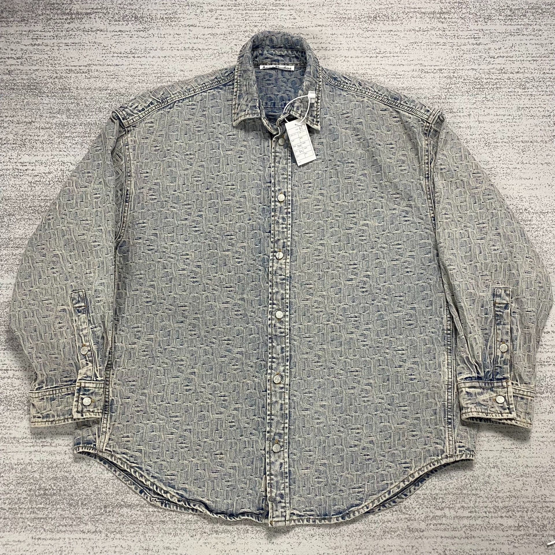 Acne Studios Acne studios Embossed denim shirts all over Nextarrow-2412 Size US S / EU 44-46 / 1 - 1 Thumbnail
