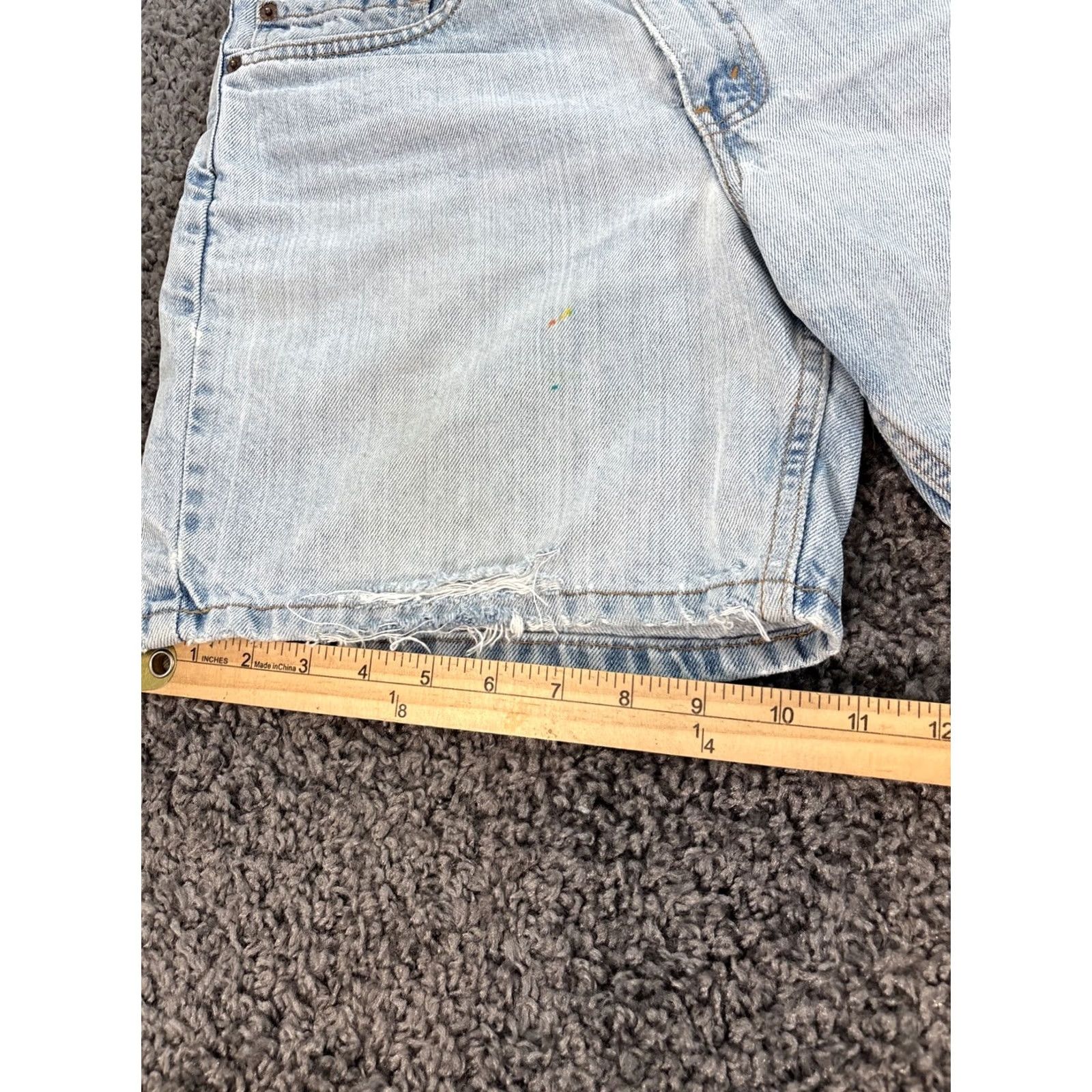 Levi's VINTAGE Levi's 505 Shorts Mens 31 Light Wash Distressed 90s High Rise Booty Fray Blue Chino Men Mens Size US 31 - 3 Thumbnail
