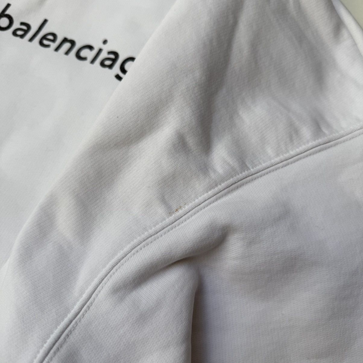 Balenciaga Balenciaga copyright oversize fit cotton white hoodie Size US M / EU 48-50 / 2 - 11 Thumbnail