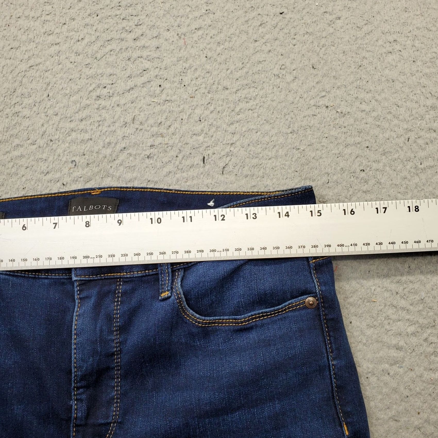 Talbots Talbots Womens Size 6 Jeans Blue Denim 5-Pocket Jegging Medium Wash Streetwear Pocket Zipper Button Stretch Regular 27.5 Inseam Size 28" / US 6 / IT 42 - 6 Thumbnail