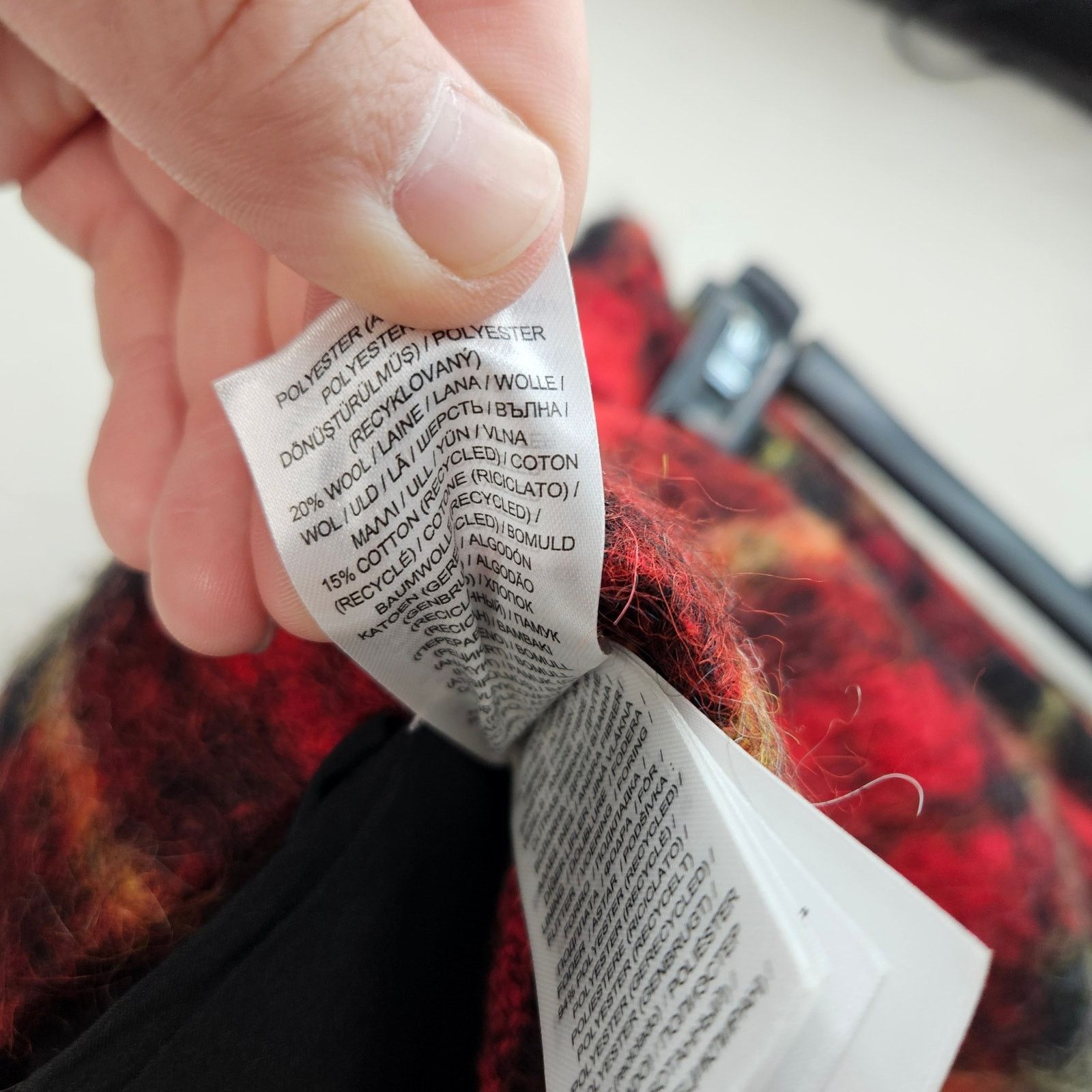 Lauren Ralph Lauren LAUREN RALPH LAUREN PETITE 4P RED BLACK PLAID WOOL BLEND Size 27" / US 4 / IT 40 - 7 Thumbnail