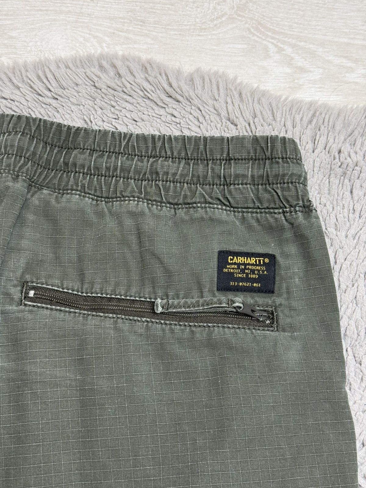 Carhartt × Vintage Carhartt Vintage Baggy Pants Khaki Track Center Logo Y2K Size US 38 / EU 54 - 3 Thumbnail
