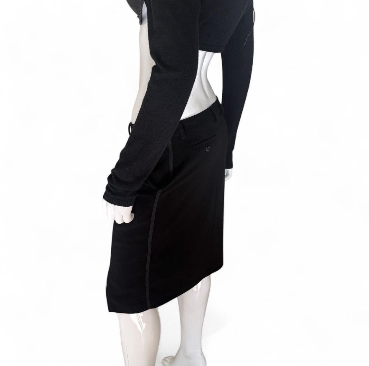 Other Euro Vintage 90s Parisian🇫🇷 Low- Rise Black Midi Skirt Size 26" / US 2 / IT 38 - 4 Thumbnail