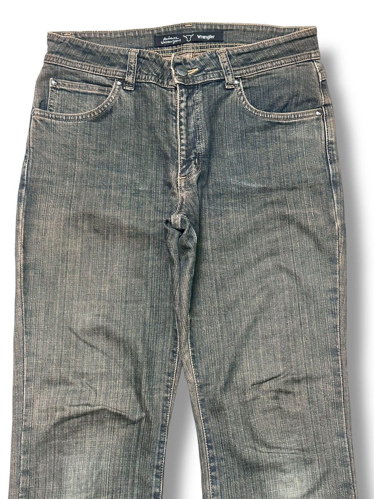 Wrangler Wrangler Vintage With Wideleg Style and Faded Wash Size US 31 - 3 Thumbnail